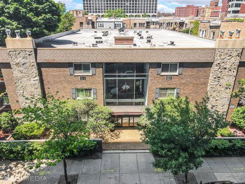 4334 N Clarendon Ave #104, Chicago, IL 60613