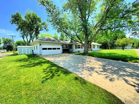 740 3rd Ave, Ottawa, IL 61350 photo 2