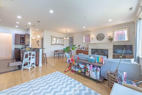 35 S Racine Ave #3SE, Chicago, IL 60607 photo 8