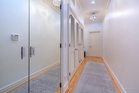 35 S Racine Ave #3SE, Chicago, IL 60607 photo 2