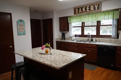 2255 Lowry St, Aurora, IL 60506 photo 8