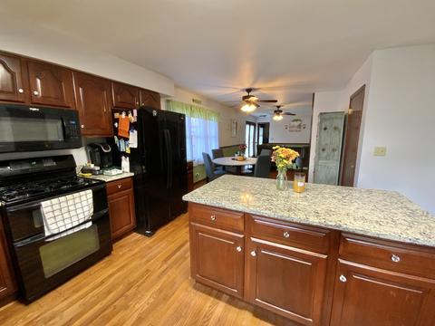 2255 Lowry St, Aurora, IL 60506 photo 5