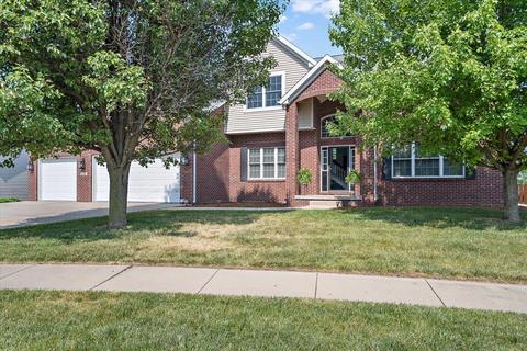 1702 Pfitzer Rd, Normal, IL 61761
