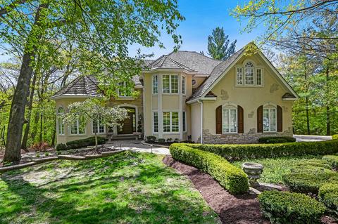 9301 Falling Waters Dr, Burr Ridge, IL 60527