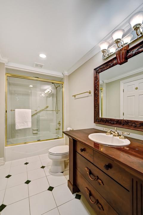 9301 Falling Waters Dr, Burr Ridge, IL 60527 photo 41