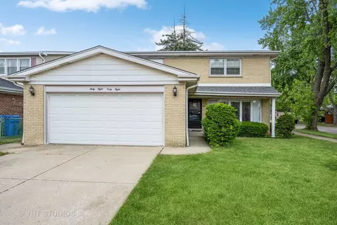 6848 N Algonquin Ave, Chicago, IL 60646
