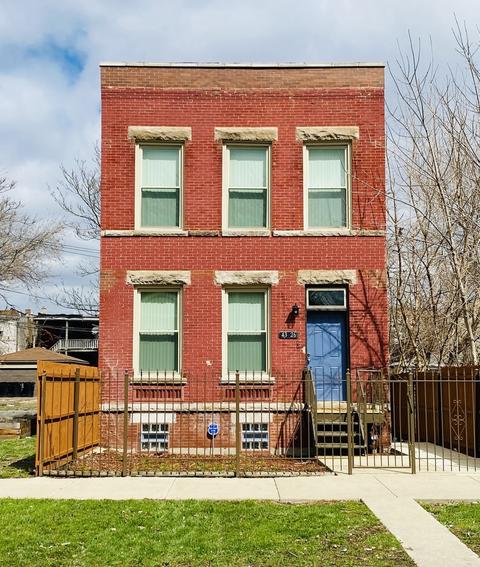 4326 W Gladys Ave, Chicago, IL 60624