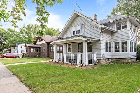 469 Palace St, Aurora, IL 60506 photo 2