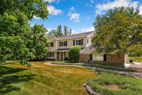 1865 Farm Rd, Lake Forest, IL 60045
