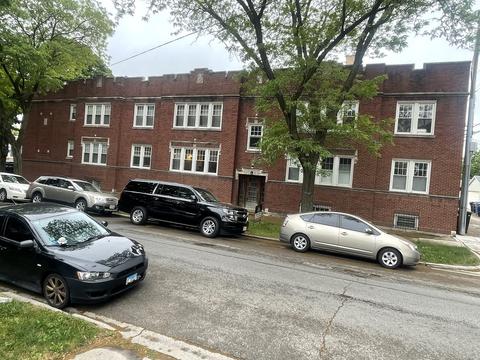 2611 W Arthur Ave #2W, Chicago, IL 60645