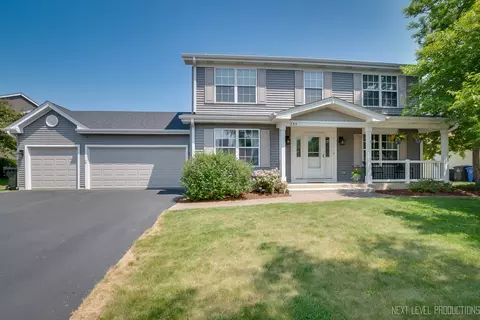 235 W Harvard Cir, South Elgin, IL 60177