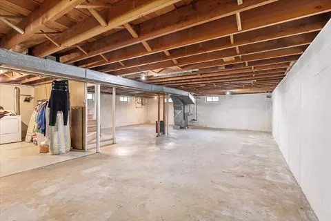 682 S Spring Rd, Elmhurst, IL 60126 photo 18