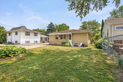 682 S Spring Rd, Elmhurst, IL 60126 photo 22