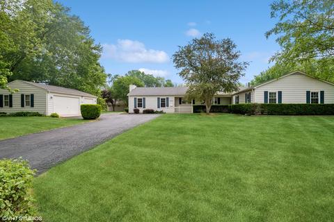 8406 William Ln, Spring Grove, IL 60081