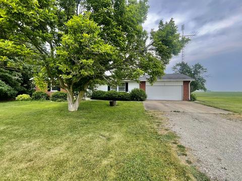 151 N 32nd Rd, Peru, IL 61354 photo 9
