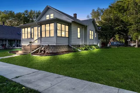 100 W Charles St, Mclean, IL 61754 photo 21
