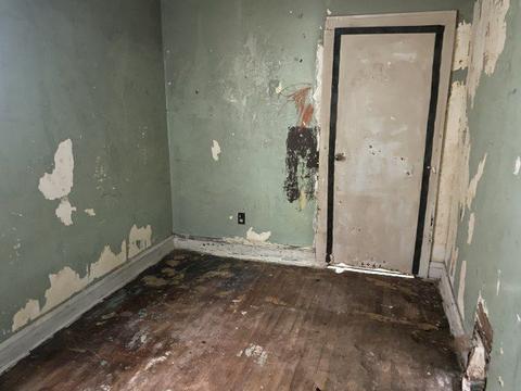 8735 S Wallace St, Chicago, IL 60620 photo 7