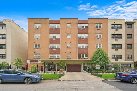 5950 N Kenmore Ave #505, Chicago, IL 60660