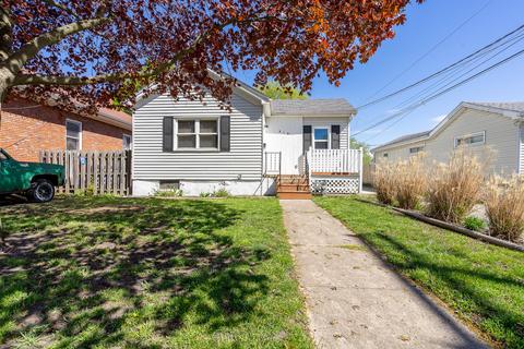 918 W Washington St, Ottawa, IL 61350