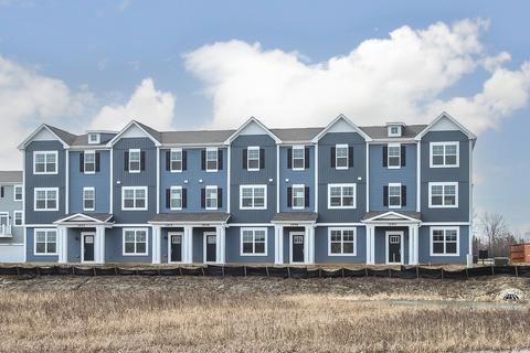 1606 Albany Lot Apt 15 St, Grayslake, IL 60030