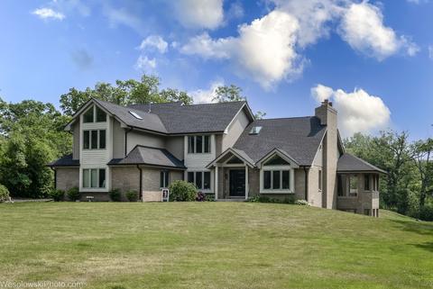 17617 S Farrell Rd, Lockport, IL 60441