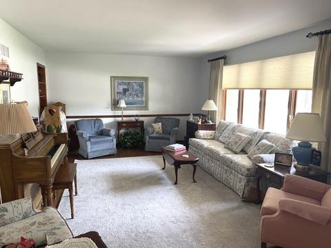 16203 S Serenity Dr, Plainfield, IL 60586 photo 2