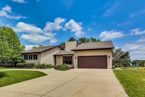 131 Zapata Ln, Minooka, IL 60447