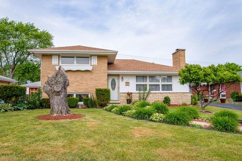 2321 Walnut St, Waukegan, IL 60087