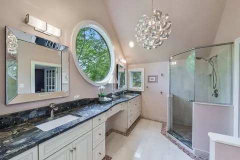 808 Golf Ln, Wheaton, IL 60189 photo 23