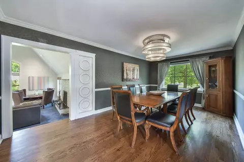 808 Golf Ln, Wheaton, IL 60189 photo 17