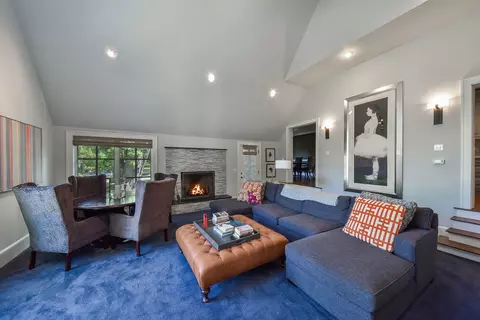 808 Golf Ln, Wheaton, IL 60189 photo 12