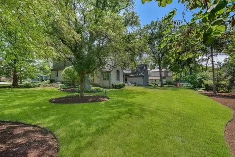 808 Golf Ln, Wheaton, IL 60189 photo 33