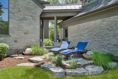 808 Golf Ln, Wheaton, IL 60189 photo 31