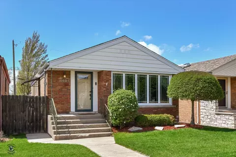 10516 S Central Park Ave, Chicago, IL 60655