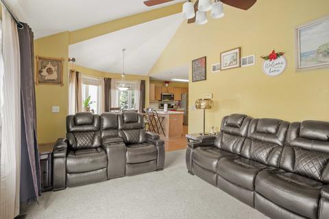 4902 Goodhue Ln, Plainfield, IL 60586 photo 8