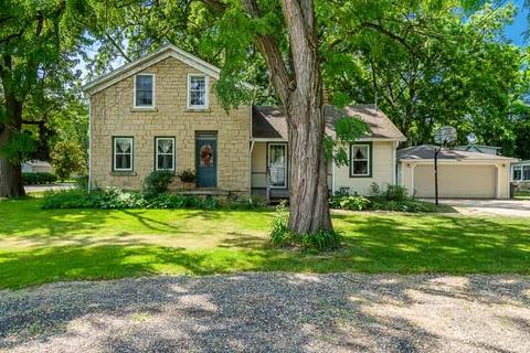 402 W Chapel St, Rockton, IL 61072