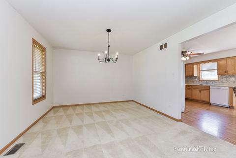 7000 Gallatin Dr, Plainfield, IL 60586 photo 6