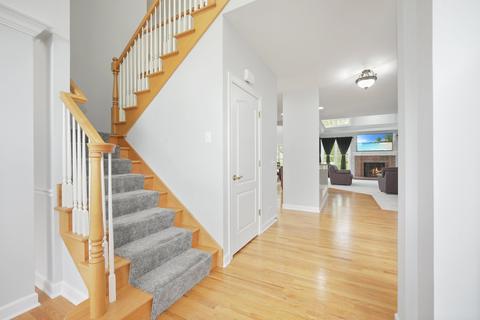 26104 W Chatham Dr, Plainfield, IL 60585 photo 4