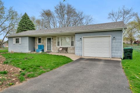 24211 S Robin Ct, Channahon, IL 60410