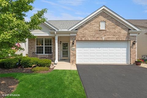 11742 Evergreen Ln, Huntley, IL 60142