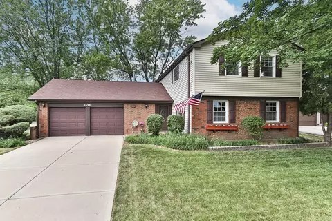 136 Weidner Rd, Buffalo Grove, IL 60089