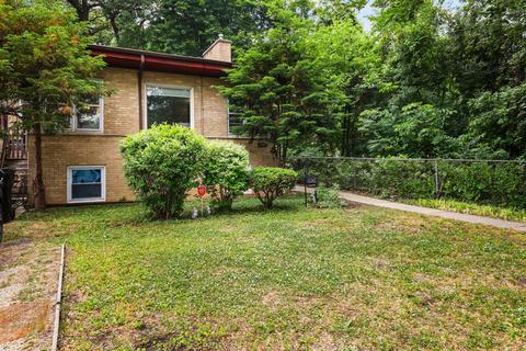 11242 S Longwood Dr, Chicago, IL 60643