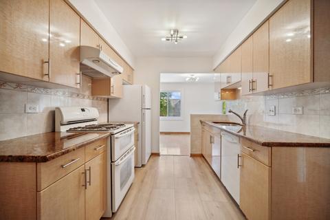 1419 Chippewa Trl, Wheeling, IL 60090 photo 4