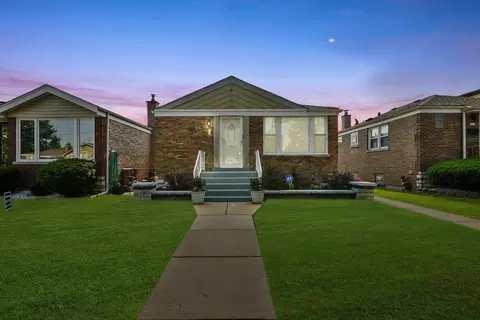 5115 S Nagle Ave, Chicago, IL 60638