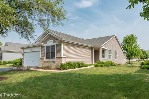 21226 Lily Lake Ln, Crest Hill, IL 60403