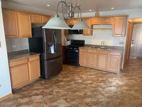 2746 E 128th St, Chicago, IL 60633 photo 3