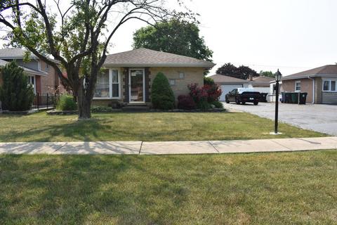 8128 Odell Ave, Bridgeview, IL 60455 | 33 Photos - Movoto