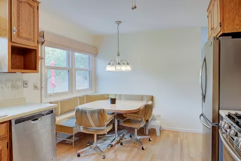 127 S Elroy Ave, Bartlett, IL 60103 photo 9