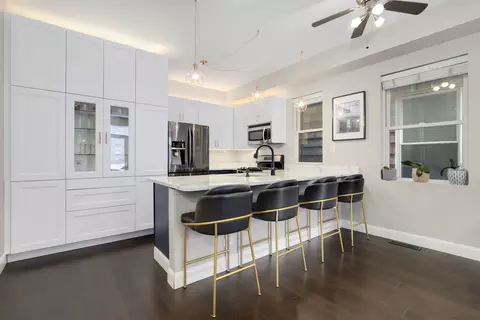 2904 N Racine Ave #2, Chicago, IL 60657 photo 2