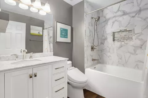 2904 N Racine Ave #2, Chicago, IL 60657 photo 10